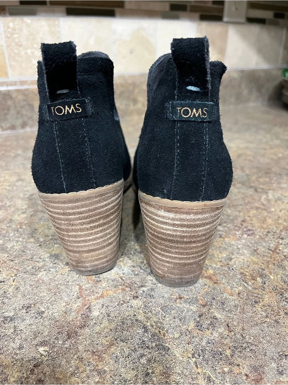 TOMS Black Suede Wedge Ankle Booties Cutout Stacked Heel Sz 8.5 Fall Winter